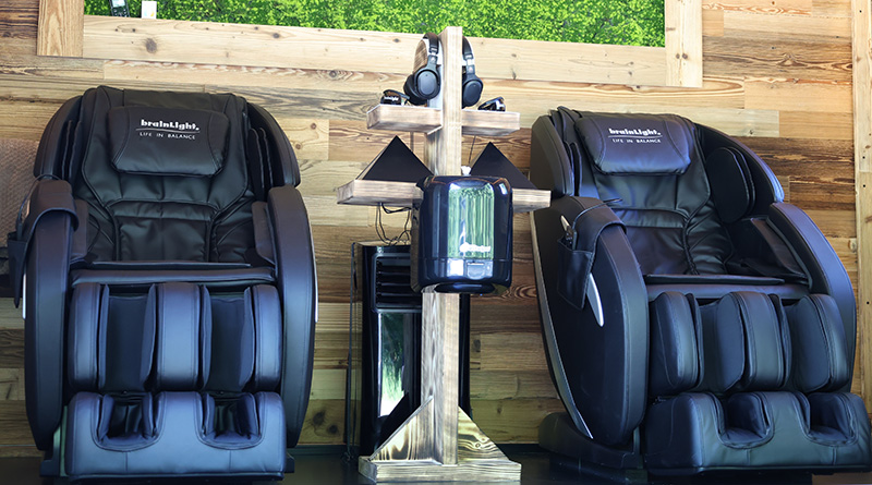 Massagesessel Licht- und Klangprogramm der Retreat Box